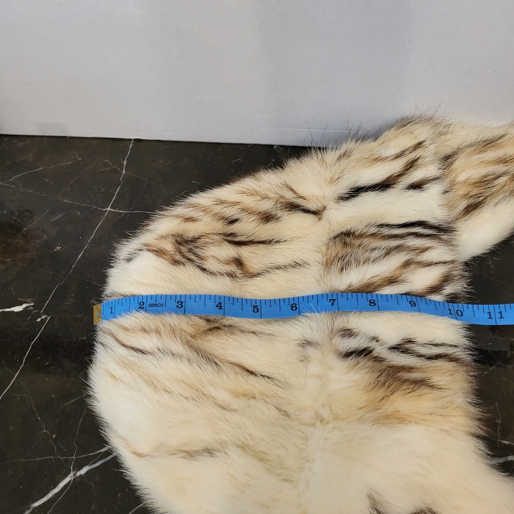 Real Fur - Picture 8 of 15